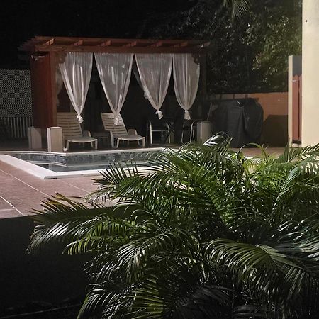 Royal Escape - 1 Otel Anse La Raye Dış mekan fotoğraf