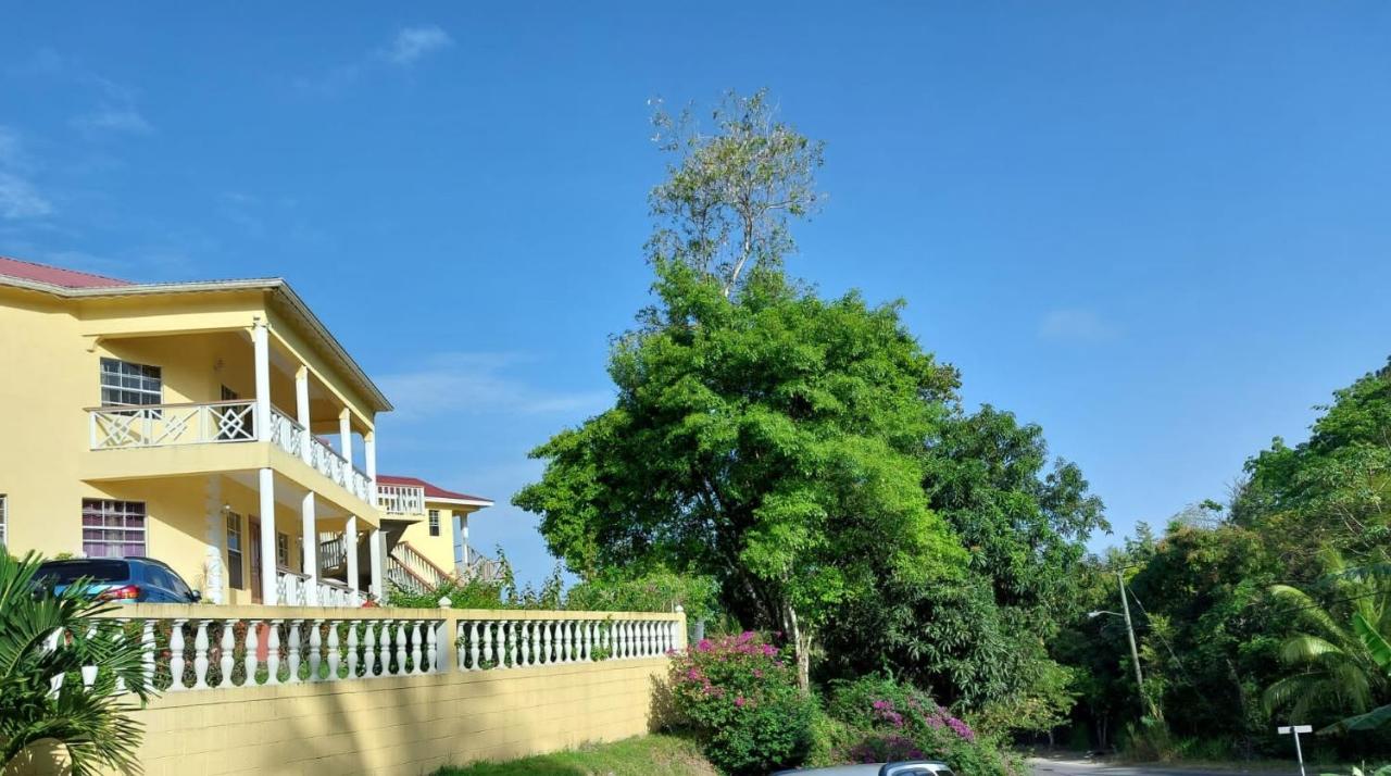 Royal Escape - 1 Otel Anse La Raye Dış mekan fotoğraf