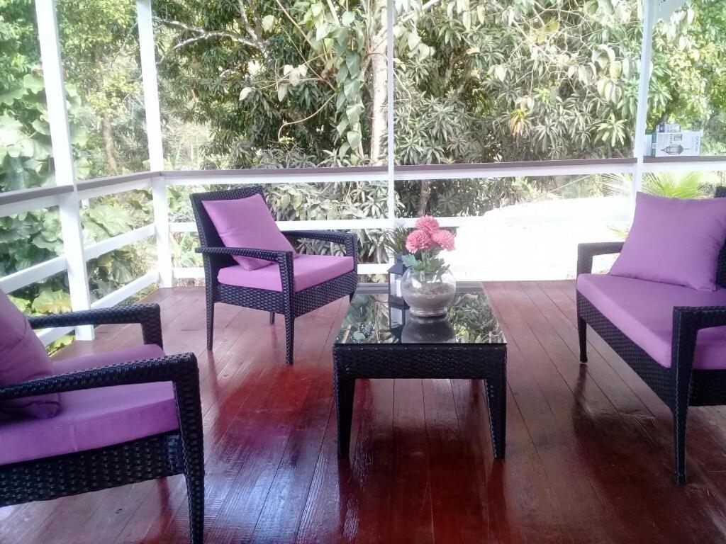 Royal Escape - 1 Otel Anse La Raye Dış mekan fotoğraf