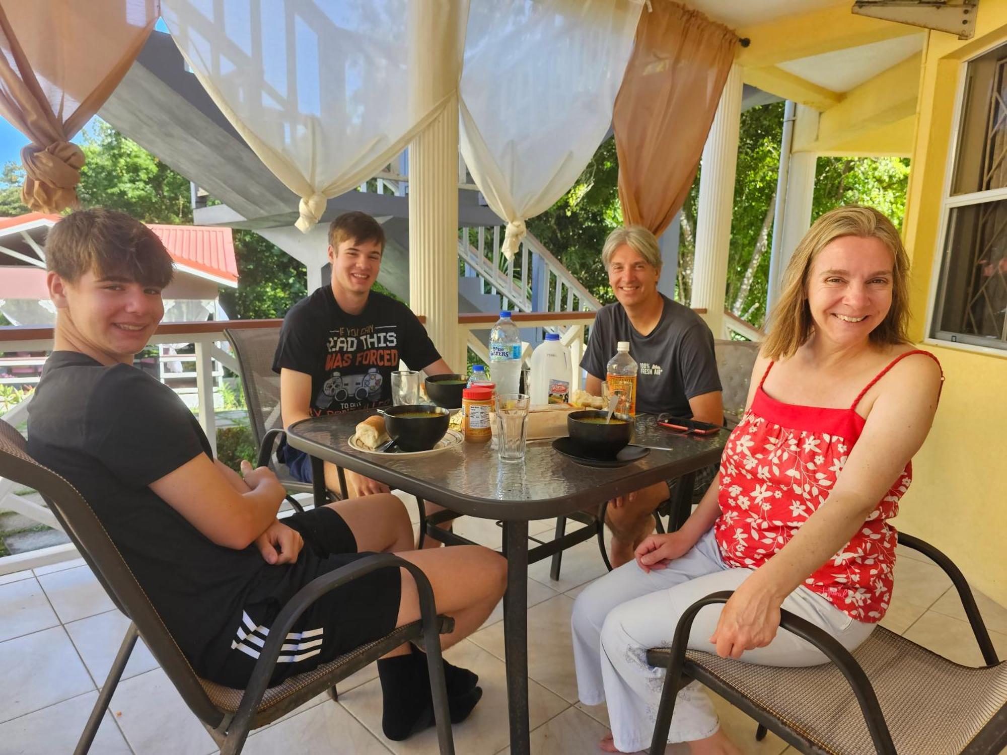 Royal Escape - 1 Otel Anse La Raye Dış mekan fotoğraf